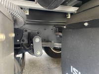 いすゞエルフアルミウイング小型（2t・3t）[写真14]