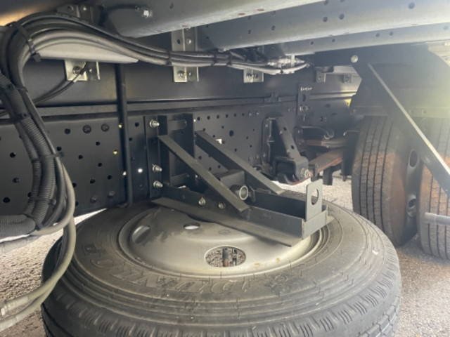 いすゞエルフアルミウイング小型（2t・3t）[写真16]