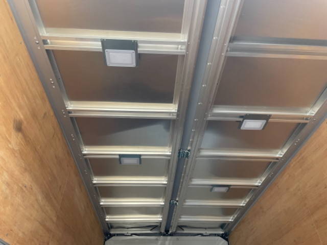 いすゞエルフアルミウイング小型（2t・3t）[写真05]