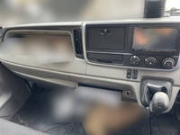 三菱ふそうキャンターアルミバン小型（2t・3t）[写真24]