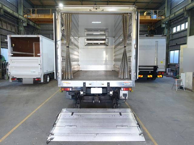 三菱ふそうキャンター冷凍車（冷蔵車）小型（2t・3t）[写真14]