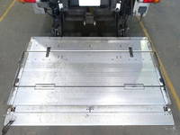 三菱ふそうキャンター冷凍車（冷蔵車）小型（2t・3t）[写真19]