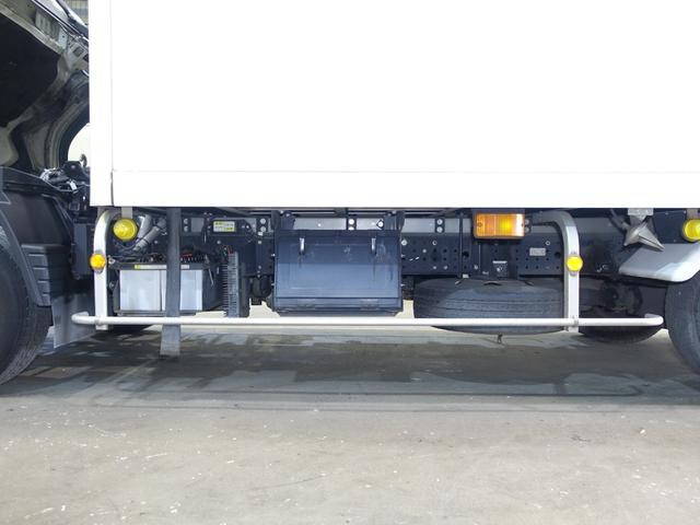 三菱ふそうキャンター冷凍車（冷蔵車）小型（2t・3t）[写真23]