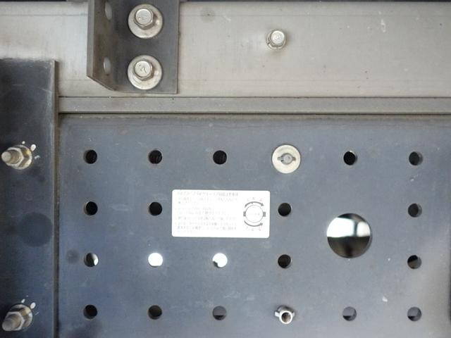 三菱ふそうキャンター冷凍車（冷蔵車）小型（2t・3t）[写真24]