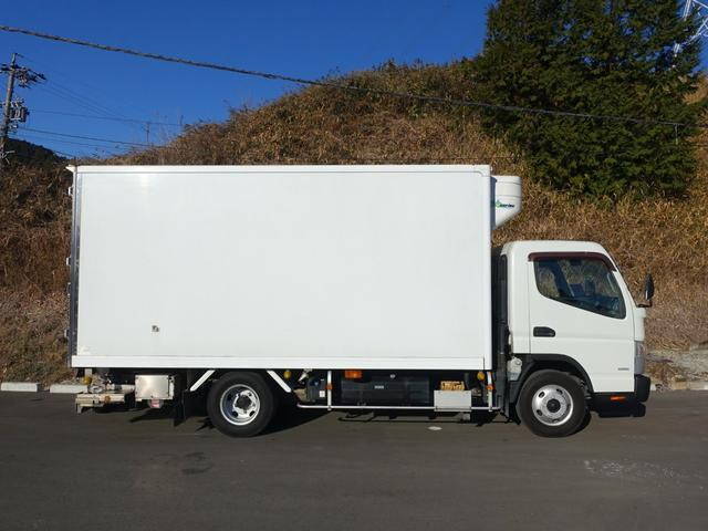 三菱ふそうキャンター冷凍車（冷蔵車）小型（2t・3t）[写真04]