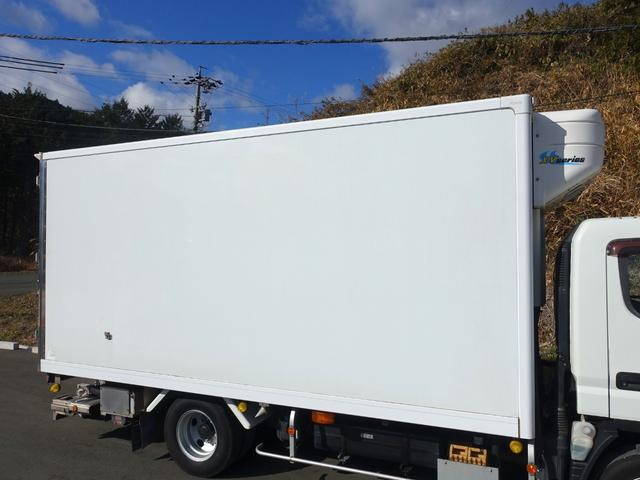 三菱ふそうキャンター冷凍車（冷蔵車）小型（2t・3t）[写真08]