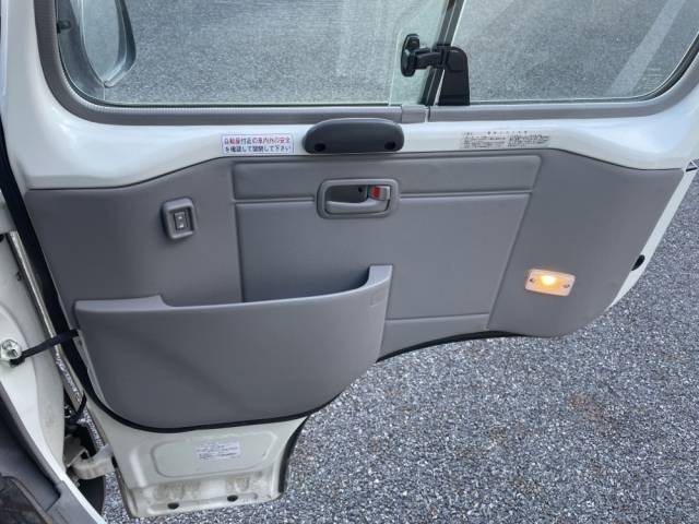 トヨタコースターマイクロバス[写真26]