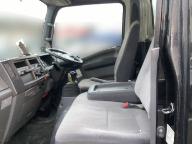 いすゞエルフパッカー車（塵芥車）小型（2t・3t）[写真19]