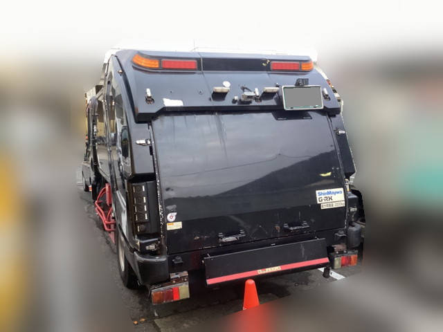 いすゞエルフパッカー車（塵芥車）小型（2t・3t）[写真02]