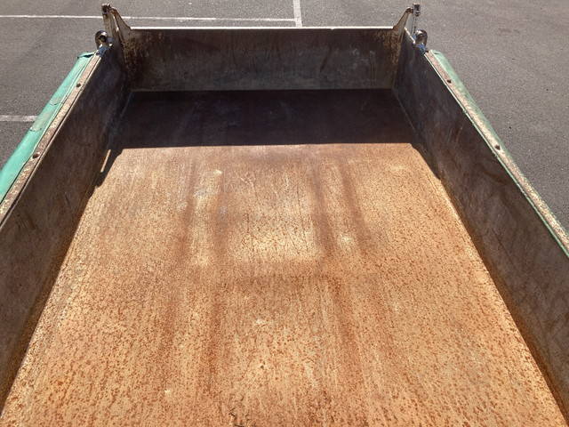 三菱ふそうキャンターダンプ小型（2t・3t）[写真12]