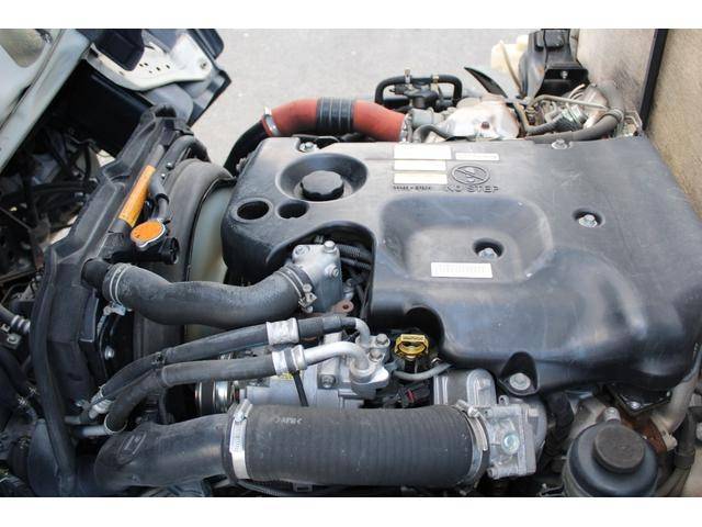 いすゞエルフ平ボディ小型（2t・3t）[写真13]