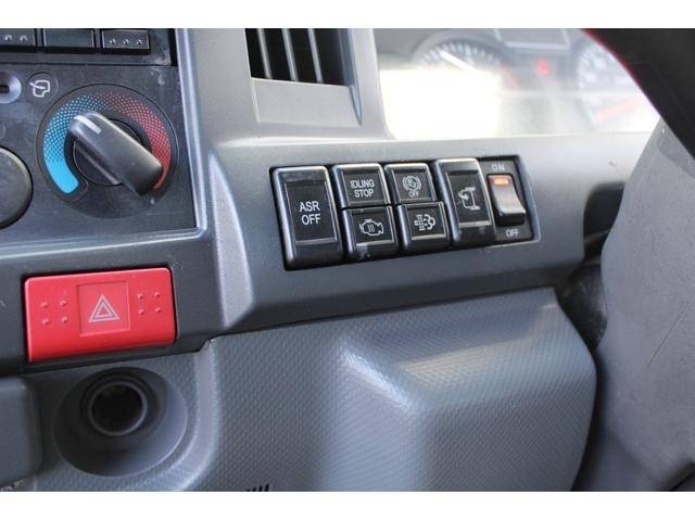 いすゞエルフ平ボディ小型（2t・3t）[写真28]