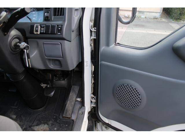 いすゞエルフ平ボディ小型（2t・3t）[写真31]