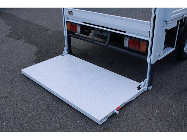 いすゞエルフ平ボディ小型（2t・3t）[写真08]