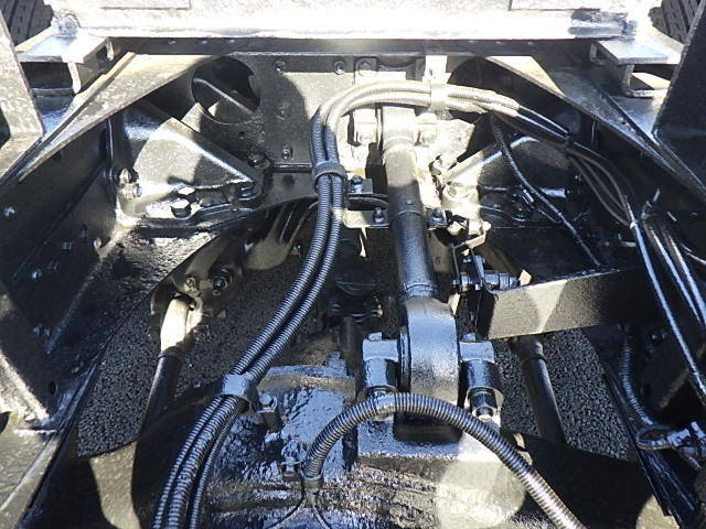 三菱ふそうスーパーグレートトレーラーヘッド（トラクターヘッド）大型（10t）[写真14]