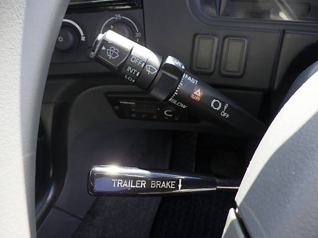 三菱ふそうスーパーグレートトレーラーヘッド（トラクターヘッド）大型（10t）[写真31]