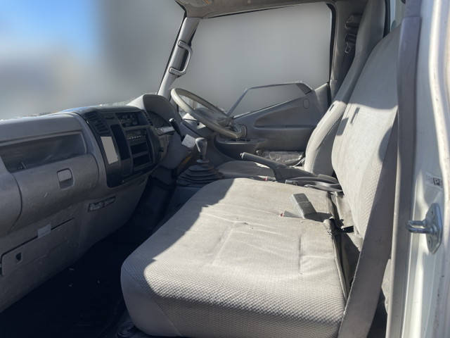 トヨタダイナ平ボディ小型（2t・3t）[写真15]