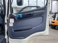 日野レンジャーアルミウイング中型（4t）[写真25]