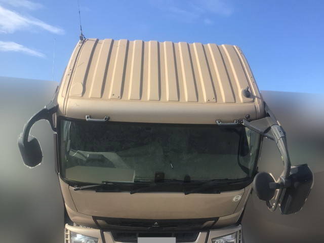 三菱ふそうスーパーグレートダンプ大型（10t）[写真05]