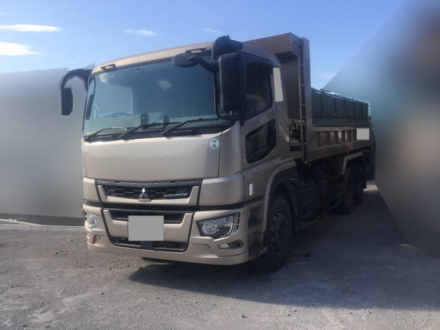 三菱ふそうスーパーグレートダンプ大型（10t）[写真09]