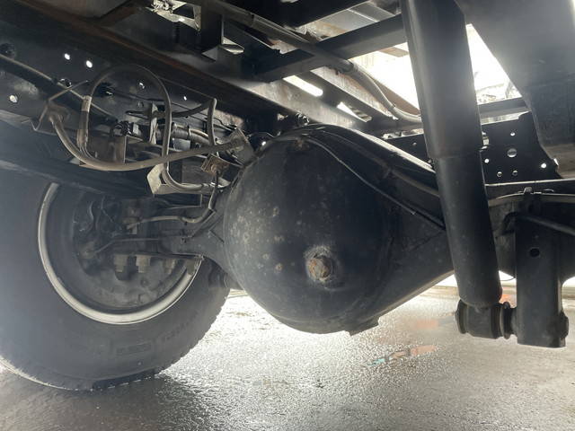 いすゞエルフセーフティローダー小型（2t・3t）[写真23]