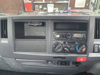 いすゞエルフセーフティローダー小型（2t・3t）[写真36]