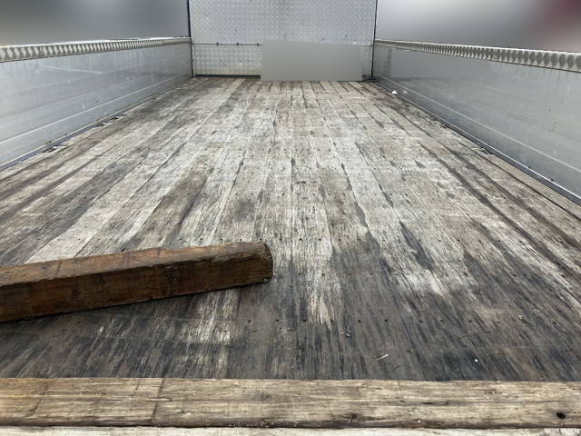 日野レンジャークレーン4段増トン（6t・8t）[写真10]