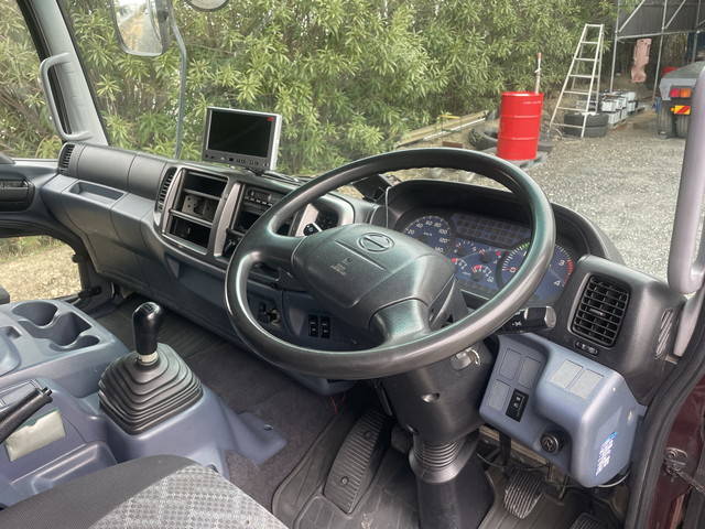 日野レンジャーアルミウイング中型（4t）[写真26]