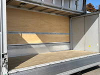 いすゞエルフアルミウイング小型（2t・3t）[写真17]