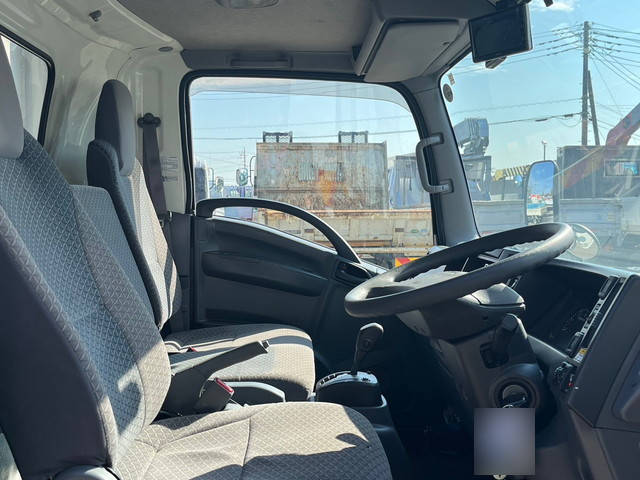 いすゞエルフアルミウイング小型（2t・3t）[写真23]