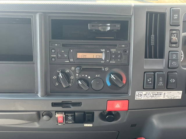 いすゞエルフアルミウイング小型（2t・3t）[写真25]