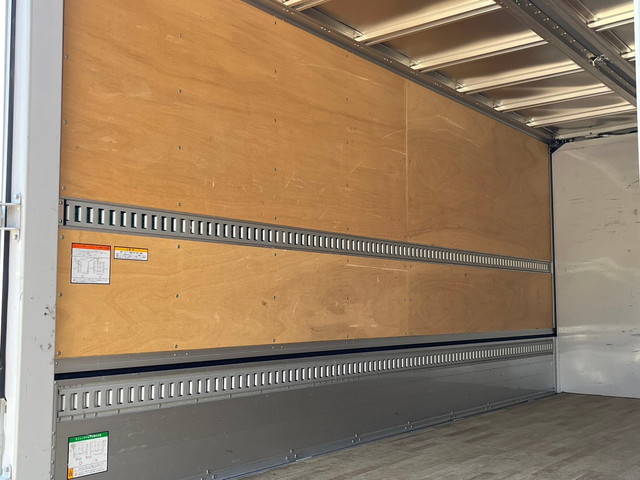 いすゞエルフアルミウイング小型（2t・3t）[写真08]