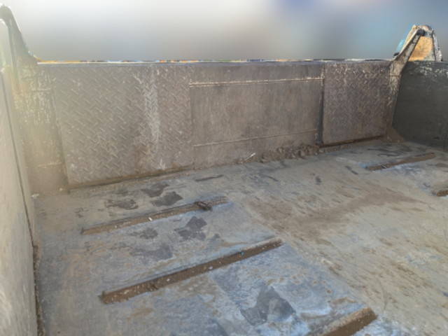 日野デュトロローダーダンプ小型（2t・3t）[写真11]