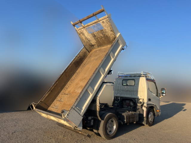 日野デュトロローダーダンプ小型（2t・3t）[写真12]