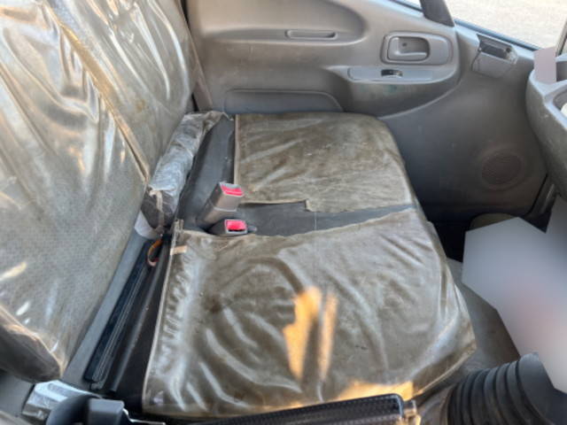 日野デュトロローダーダンプ小型（2t・3t）[写真29]