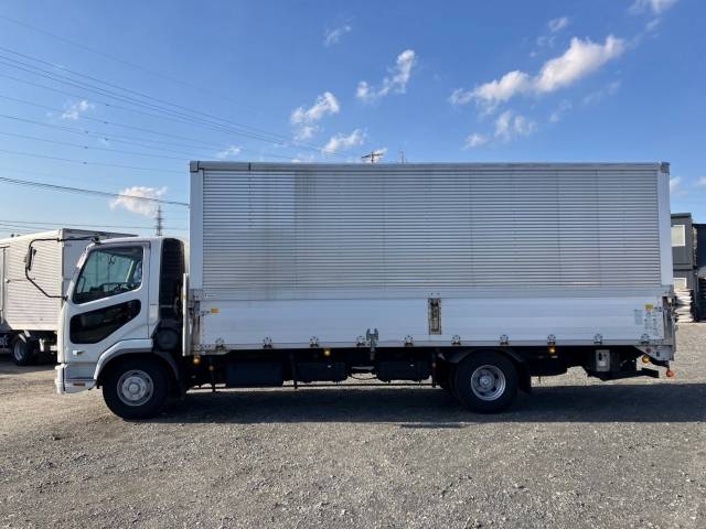 三菱ふそうファイターアルミウイング中型（4t）[写真04]