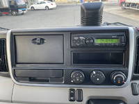 三菱ふそうキャンター平ボディ小型（2t・3t）[写真34]