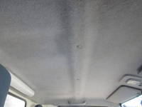 三菱ふそうキャンターアルミバン小型（2t・3t）[写真10]