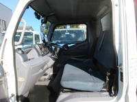 三菱ふそうキャンターアルミバン小型（2t・3t）[写真15]