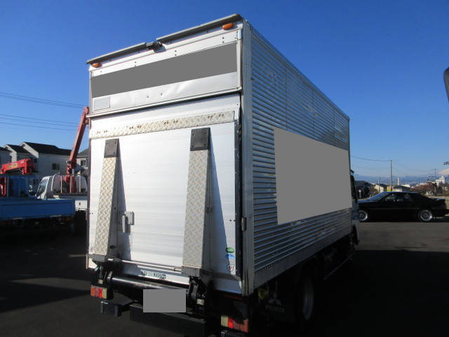 三菱ふそうキャンターアルミバン小型（2t・3t）[写真04]