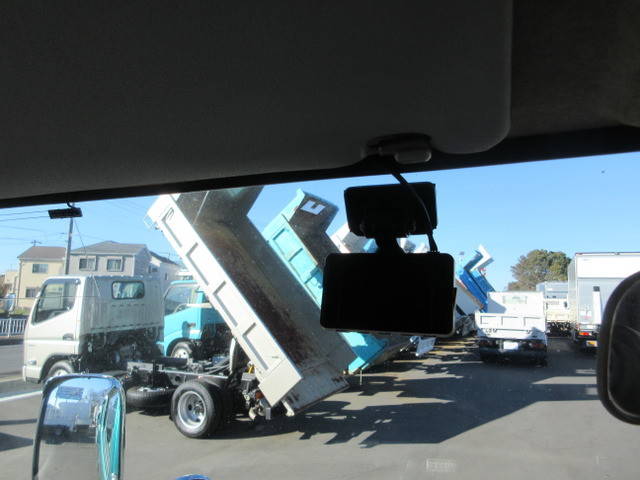 三菱ふそうキャンターダブルキャブ（Wキャブ）小型（2t・3t）[写真17]