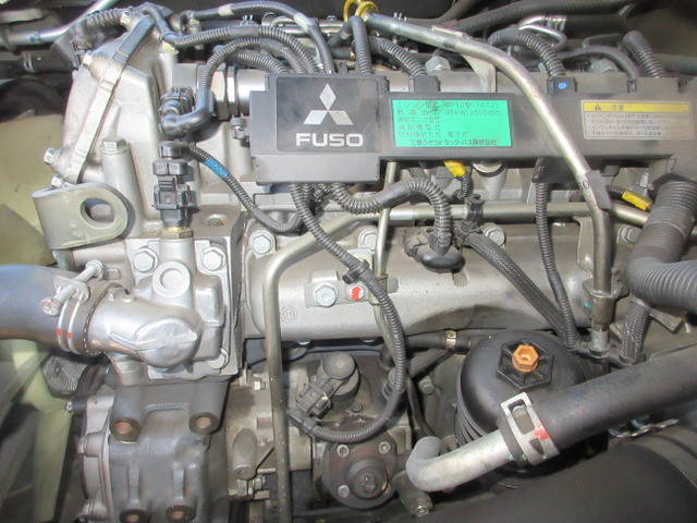 三菱ふそうキャンターダブルキャブ（Wキャブ）小型（2t・3t）[写真23]