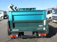 三菱ふそうキャンターダブルキャブ（Wキャブ）小型（2t・3t）[写真08]