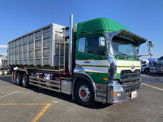 UDトラックスクオンコンテナ専用車大型（10t）[写真03]