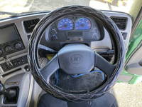 UDトラックスクオンコンテナ専用車大型（10t）[写真31]