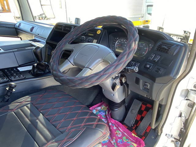 三菱ふそうスーパーグレートセルフローダー大型（10t）[写真33]