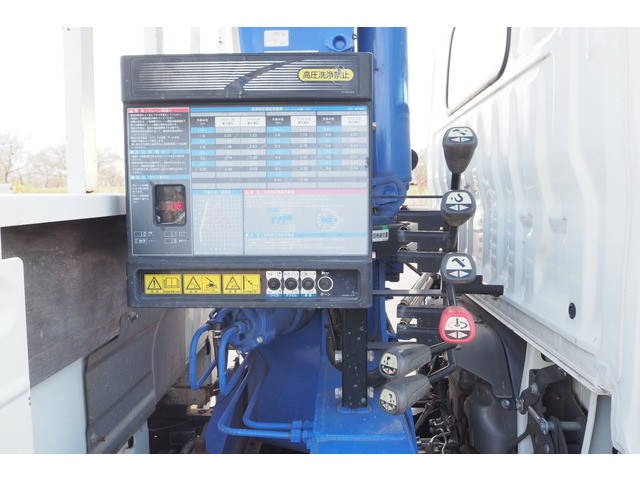 日野デュトロクレーン4段小型（2t・3t）[写真10]