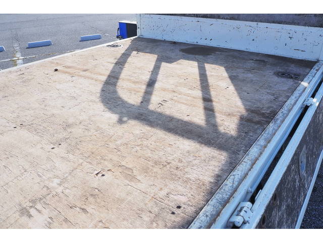 日野デュトロクレーン4段小型（2t・3t）[写真17]