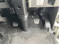 三菱ふそうキャンターアルミウイング小型（2t・3t）[写真36]