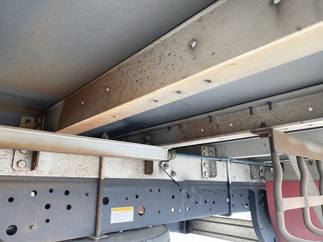 日野レンジャーアルミウイング中型（4t）[写真24]